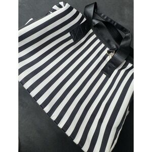 Alice + Olivia Stacey Face Striped Tote Bag Weekender Travel Duffel Black White